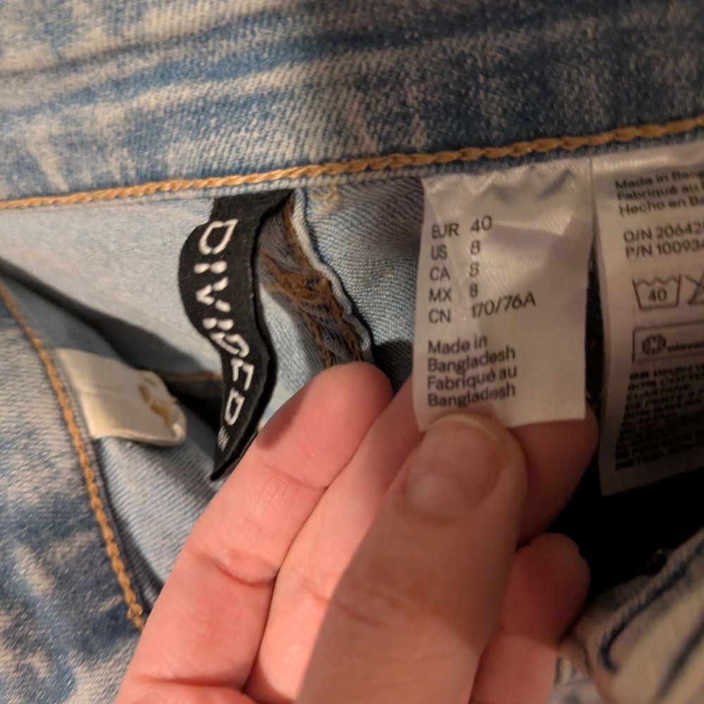 High Waisted Light Blue Flare Jeans With Front Pockets - Picture 2 of 8